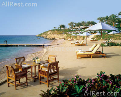 Four Seasons Resort 12